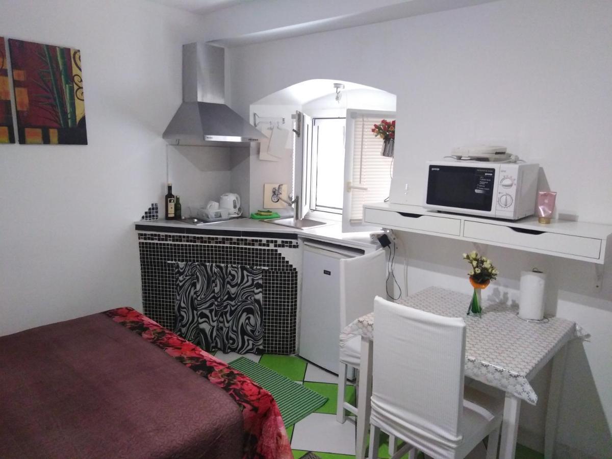 Split Studio Irisha Екстериор снимка