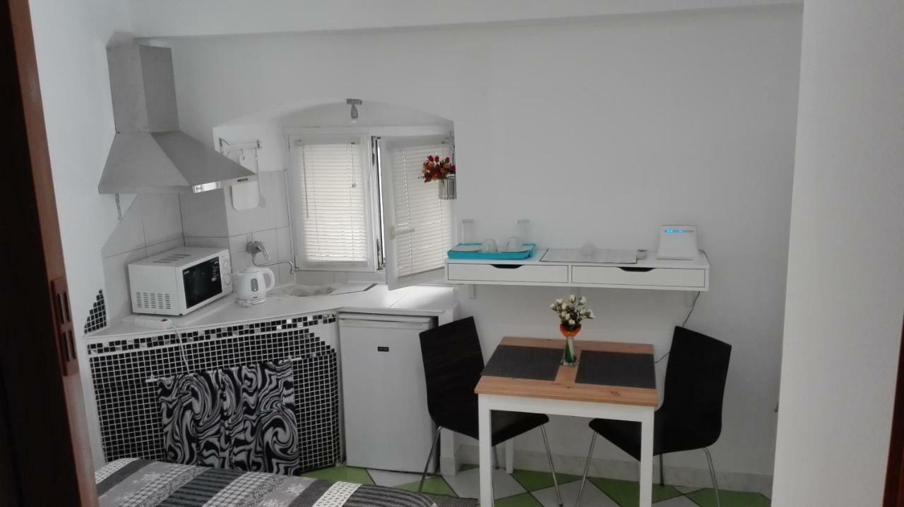 Split Studio Irisha Екстериор снимка