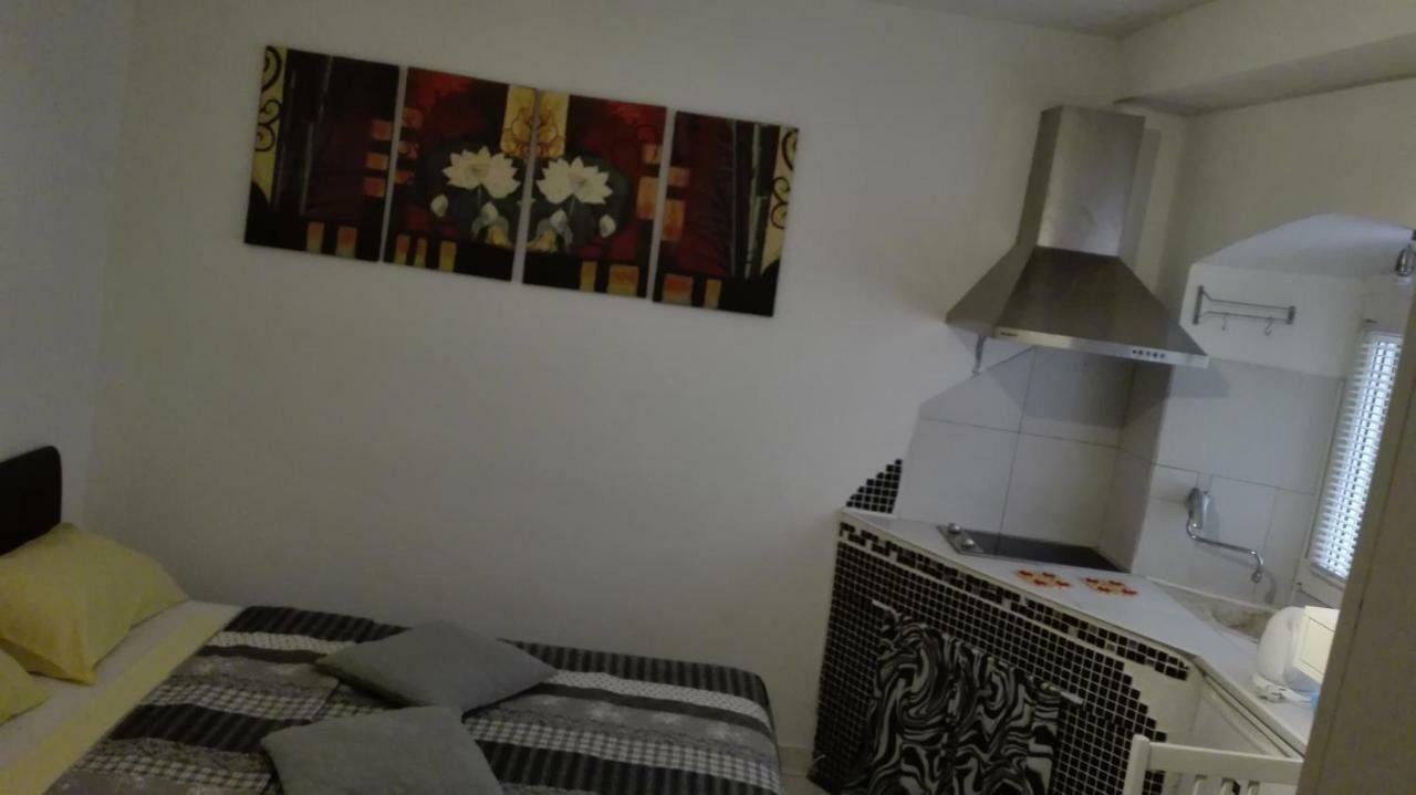 Split Studio Irisha Екстериор снимка